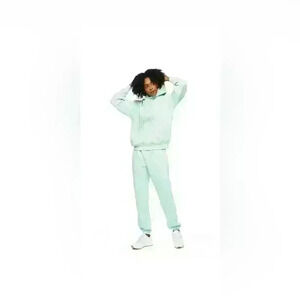 Chelsea Peers Lounge cuffed sweatpants in khaki and hoodie